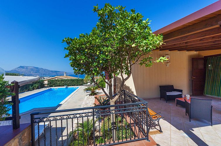 Vakantiehuis Gemütliches Haus in Custonaci mit privatem Poo