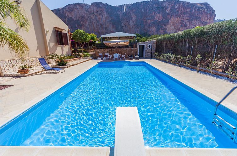 Vakantiehuis Gemütliches Haus in Custonaci mit privatem Poo