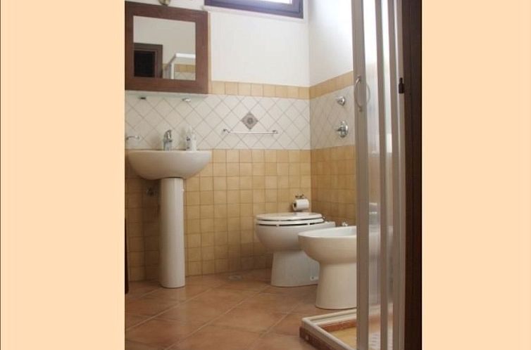Appartement Wohnung in Custonaci mit Kleinem Garten
