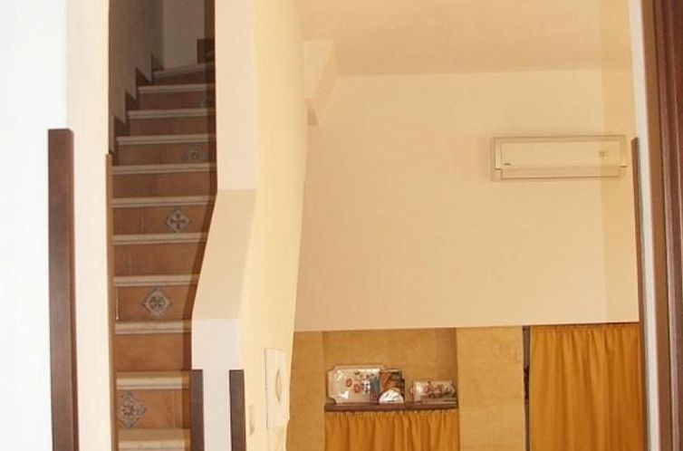 Appartement Wohnung in Custonaci mit Kleinem Garten