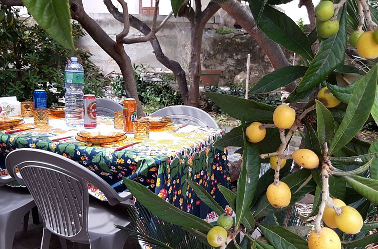 Appartement Wohnung in Custonaci mit Kleinem Garten