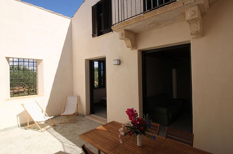 Appartement mit Terrasse