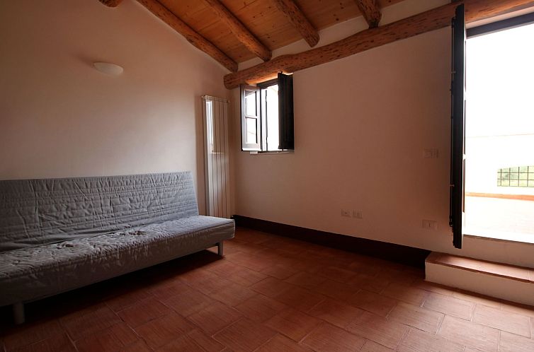 Appartement Wohnung in Partinico mit Privatparkplatz