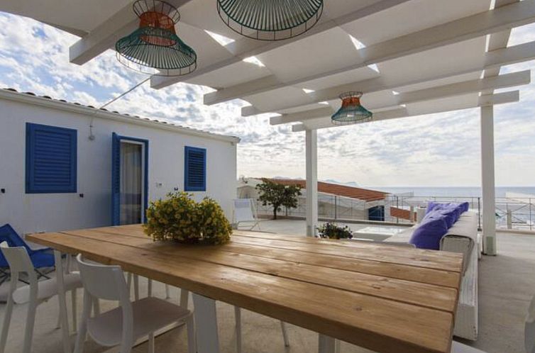 Appartement Villa Leucosia Marina Strand Resort
