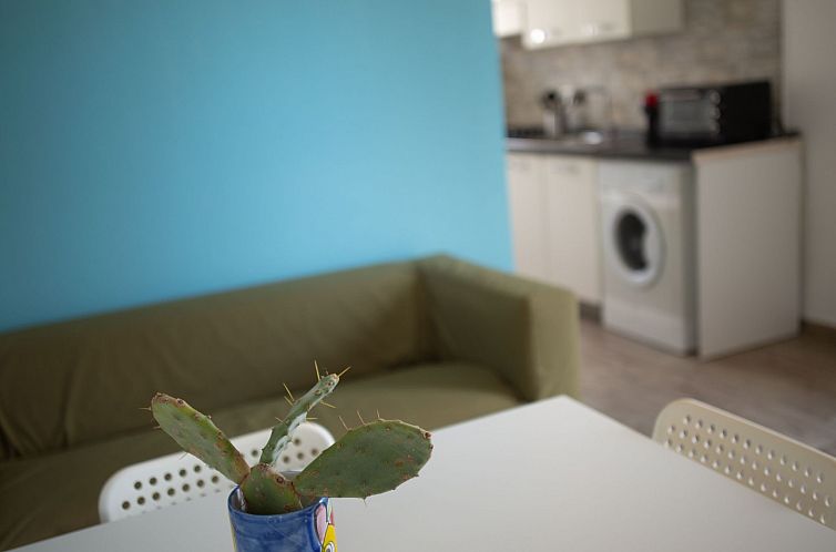 Appartement Große Ferienwohnung in Balestrate mit Grill, Ga