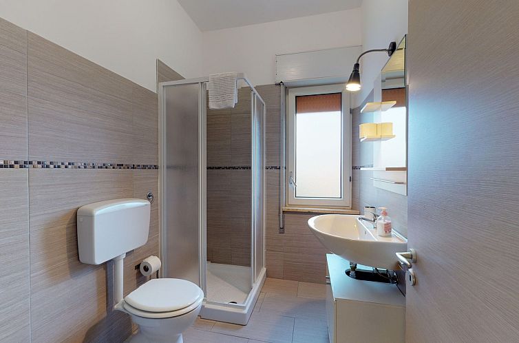 Appartement Große Wohnung in Balestrate mit Grill und Garte