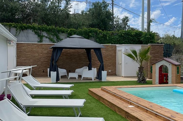 Vakantiehuis Villa Panorama del Golfo mit privatem Pool und 