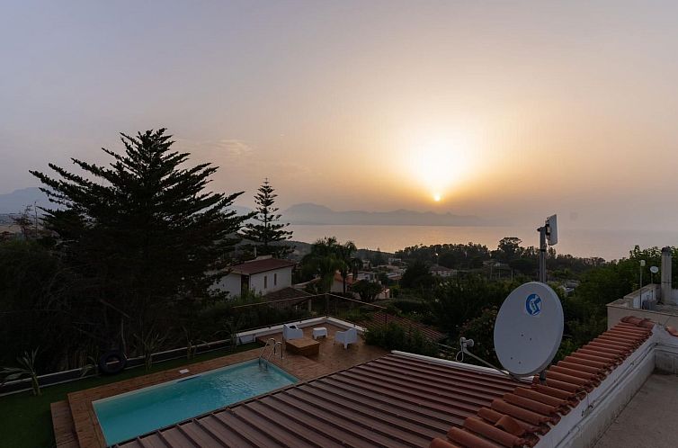 Vakantiehuis Villa Panorama del Golfo mit privatem Pool und 