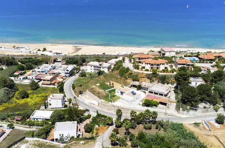 Appartement Wohnung Glicine mit Schwimmbad und Meerblick
