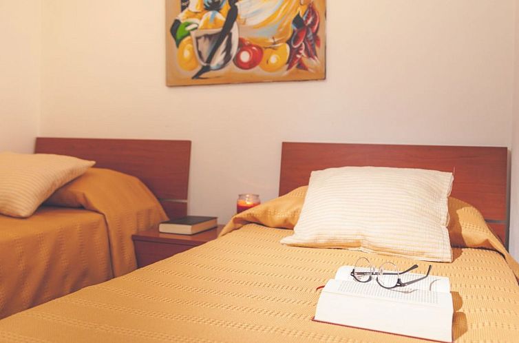 Appartement Lila Wohnung mit Schwimmbad und Meerblick
