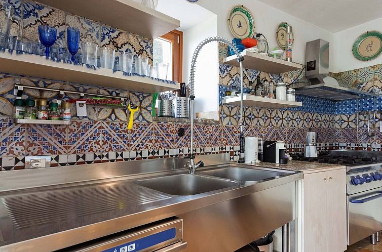 Vakantiehuis Ferienvilla mit Whirlpool