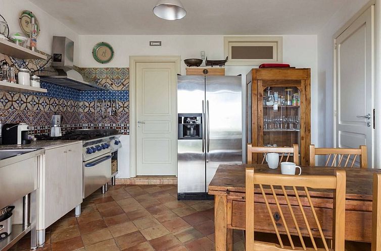Vakantiehuis Ferienvilla mit Whirlpool