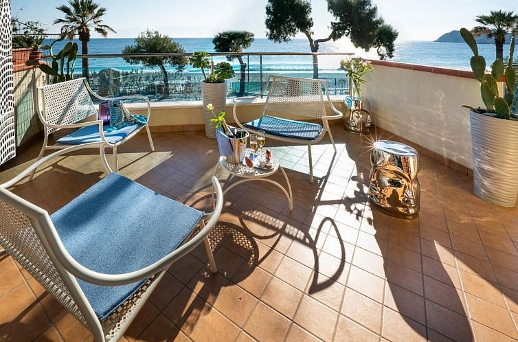 Appartement Beachfront Apartment