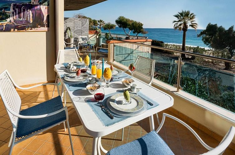 Appartement Beachfront Apartment