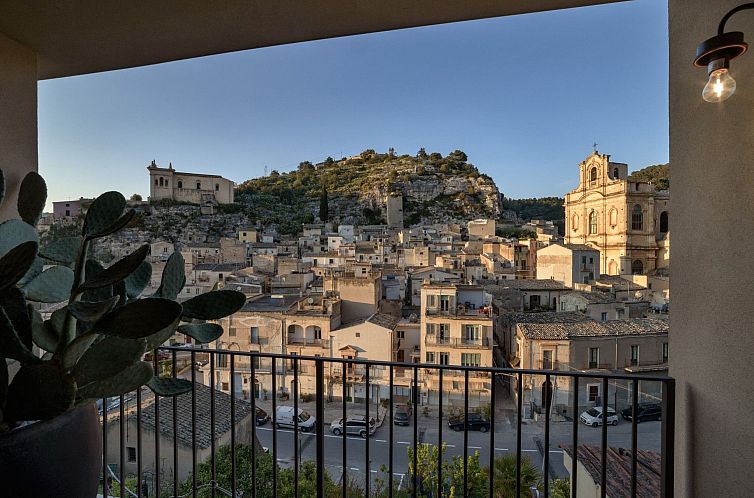 Guest house 09411625 - Apartment Sicily - Appartement Nettes Appartement in Scicli mit Möblierter Ter