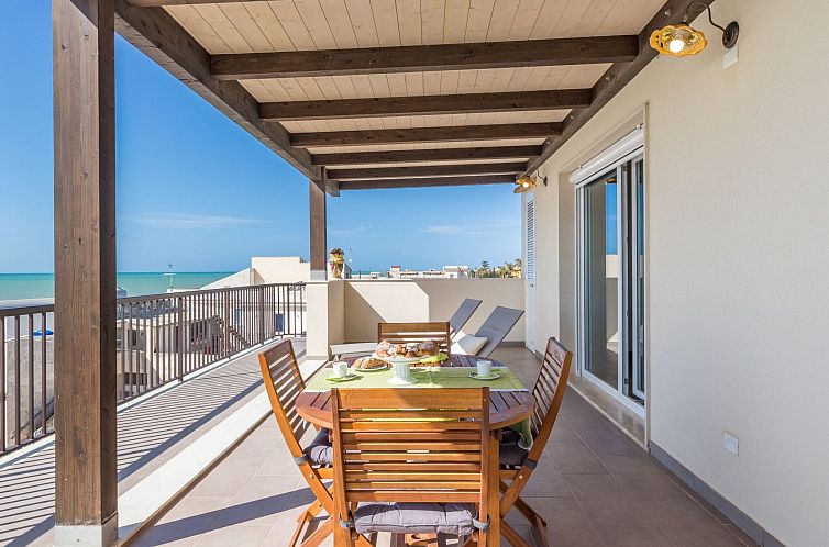 Appartement Appartement in Donnalucata mit Möblierter Terra
