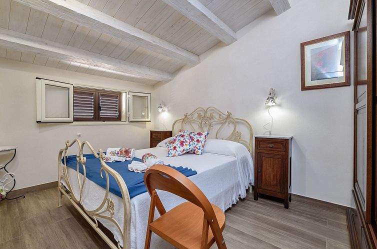 Appartement Appartement in Donnalucata mit Möblierter Terra