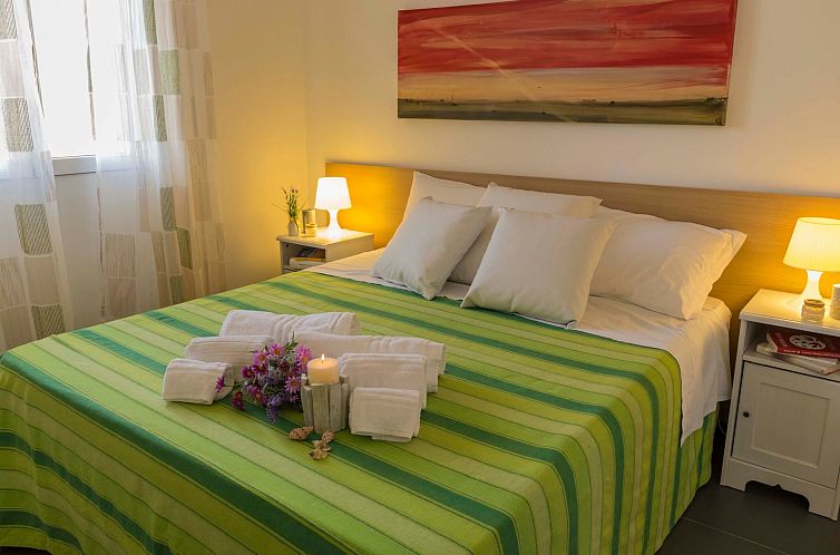 Guest house 09411628 - Apartment Sicily - Appartement Dachgeschoss Meerblick Donnalucata