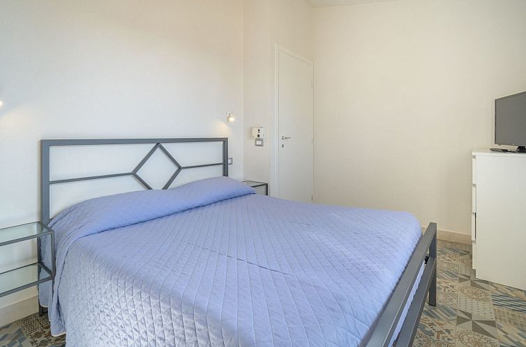 Appartement in Donnalucata mit Grill und Terrasse