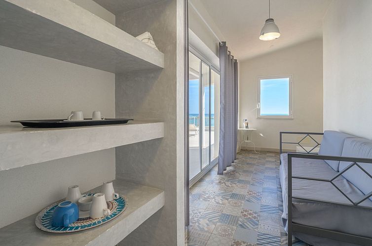 Appartement in Donnalucata mit Grill und Terrasse