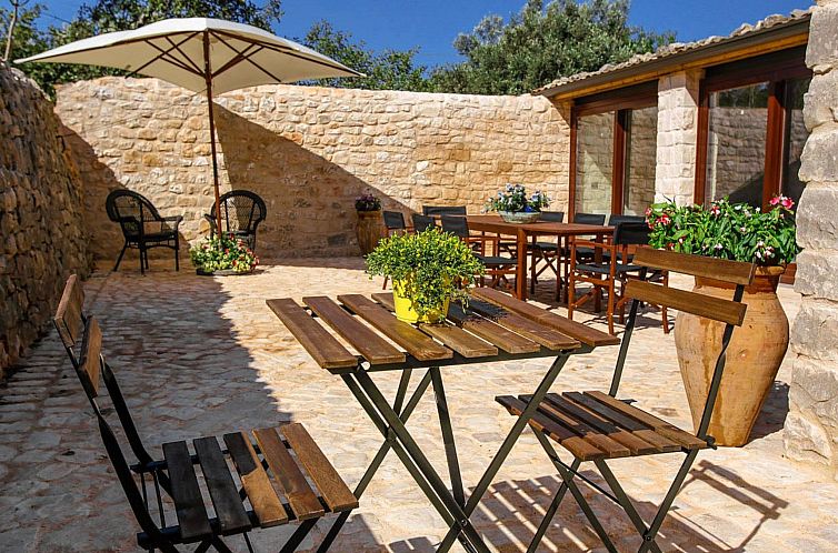 Vakantiehuis Villa 'Mamma Sara' mit privatem Pool