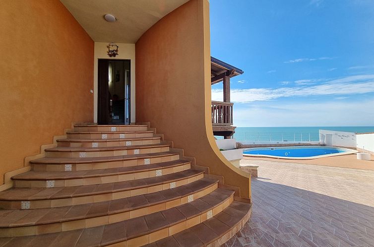 Appartement Villa Baia Smeralda bei Holiday World