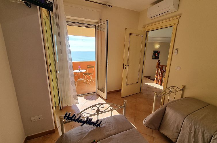 Appartement Villa Baia Smeralda bei Holiday World