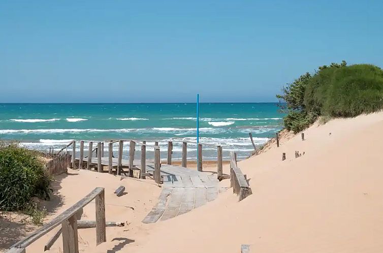 Appartement Oneiro, Unterkunft am Strand mit großer Terrass