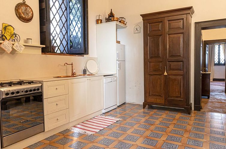 Vakantiehuis mit Pool Infinity