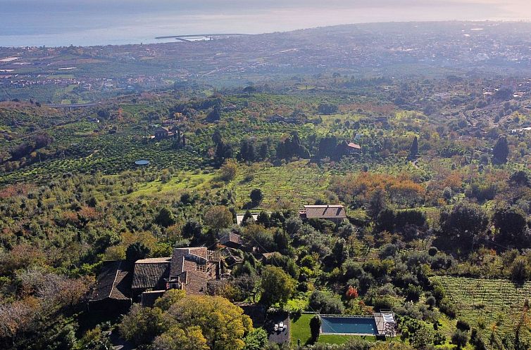 Vakantiehuis mit Pool Infinity