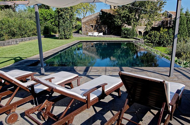 Vakantiehuis mit Pool Infinity