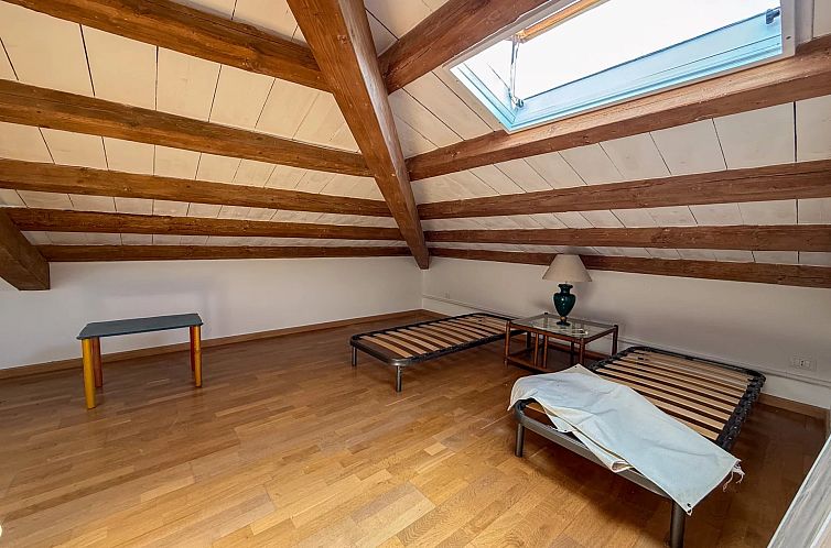 Vrijstaande woning in Scillato