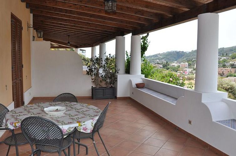 Appartement Wohnung 'Glicine ab 231' mit Terrasse