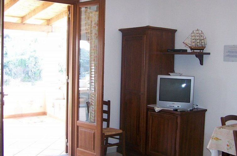 Appartement Wohnung 'Glicine ab 231' mit Terrasse