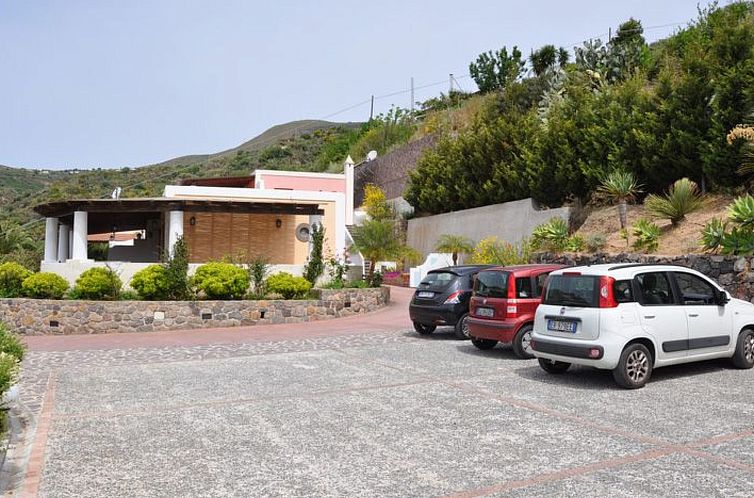 Appartement Wohnung 'Ginestra' mit Terrasse