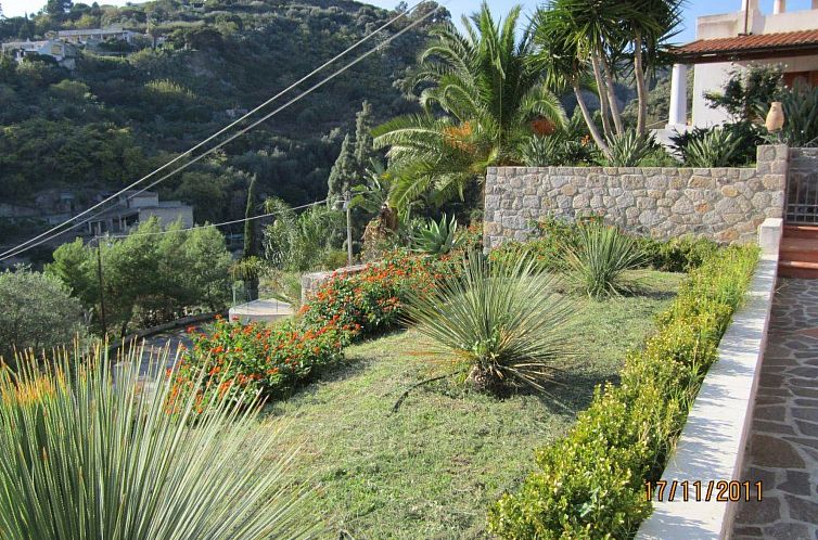 Appartement Wohnung 'Ginestra' mit Terrasse