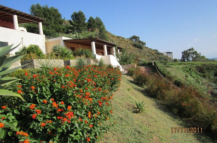 Appartement Wohnung 'Ginestra' mit Terrasse
