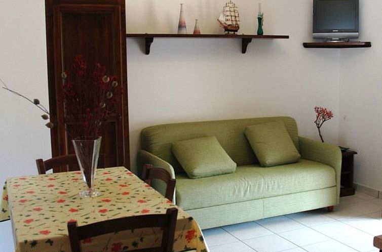 Appartement Wohnung 'Ginestra' mit Terrasse