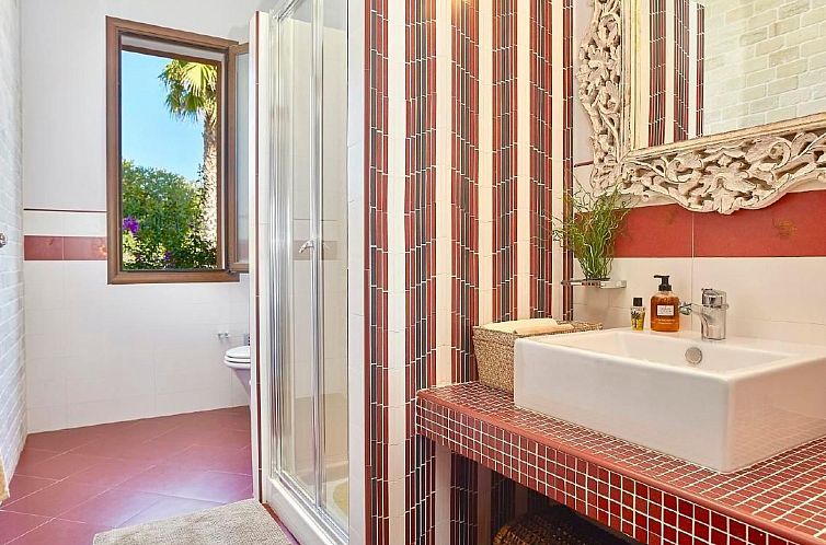 Vakantiehuis in Castelvetrano mit Gepflegtem Garten