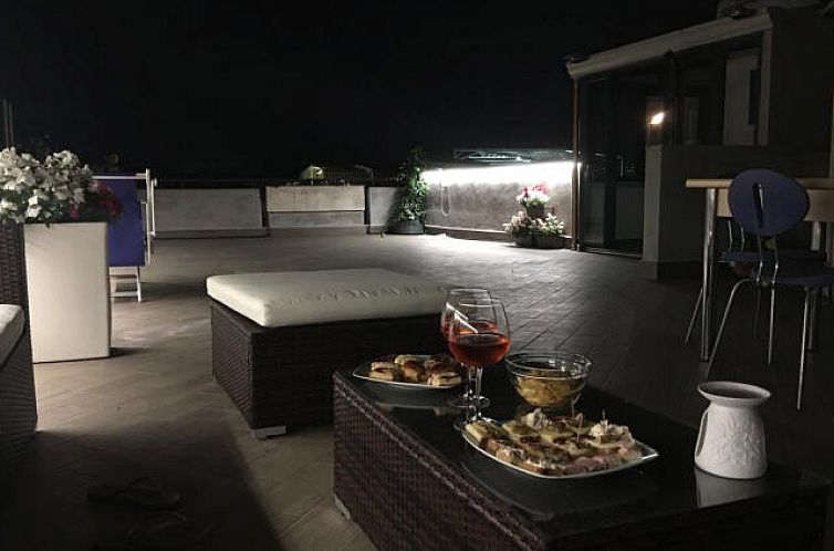 Vrijstaande woning in Mascali