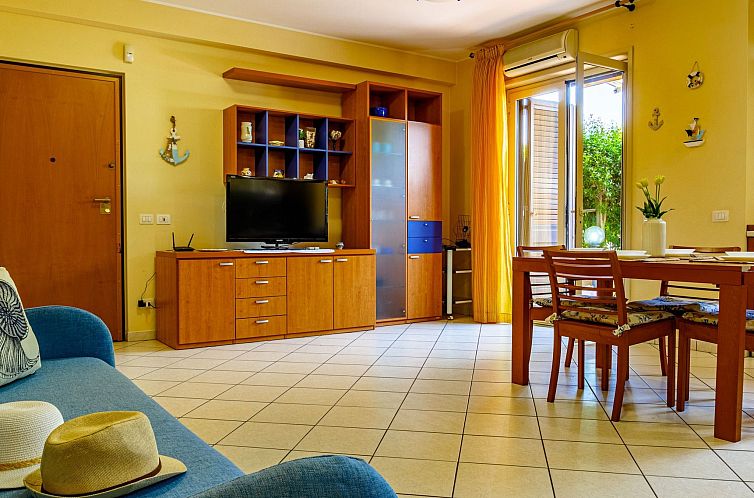 Appartement Wohnung am Meer "La Sera di Giò