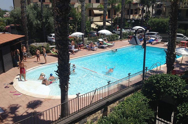 Appartement Etna Wohnung in einer Residenz