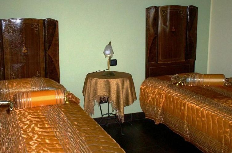 Appartement Große Wohnung mit Schwimmbad und Jacuzzi