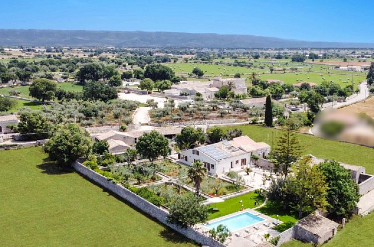 Vrijstaande woning in Modica