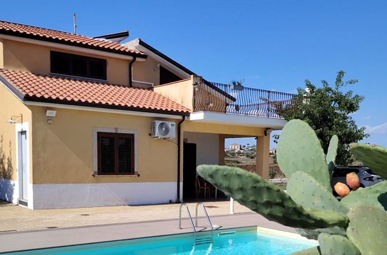 Guest house 0941509 - Holiday property Sicily - Vakantiehuis Scrusciu do vientu