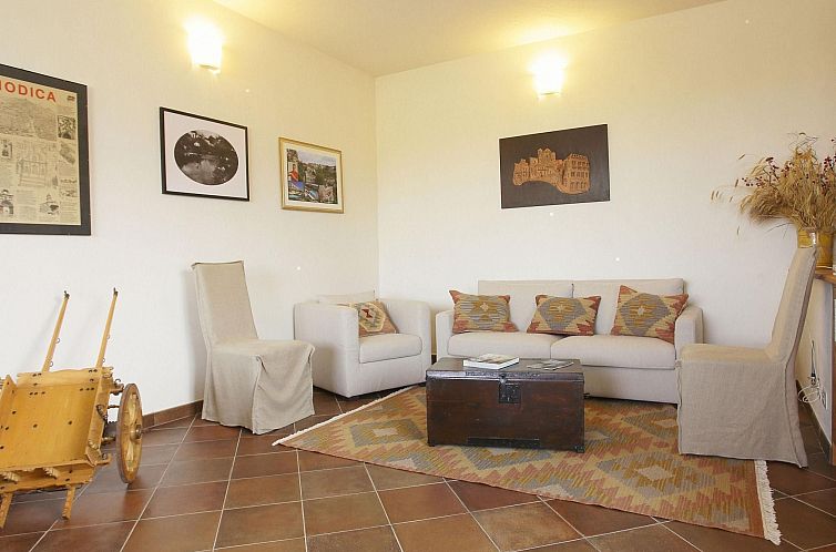 Vakantiehuis Komfortable Villa Castello - Blick auf Cava d'I