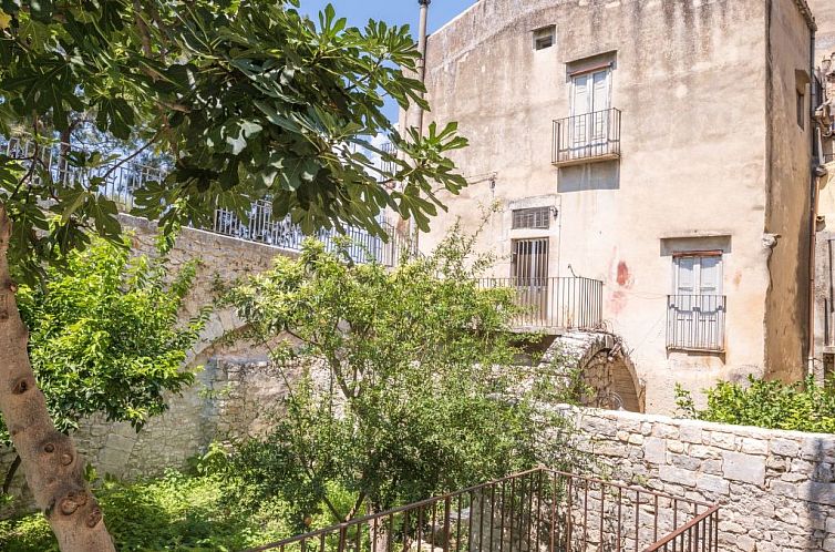 Appartement Wohnung 'Casa del Pozzo' mit Terrasse