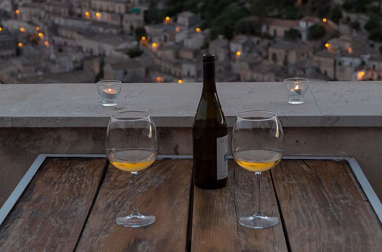 Appartement Eine Terrasse über Modica