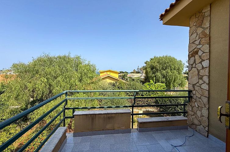 Vrijstaande woning in Campofelice Di Roccella