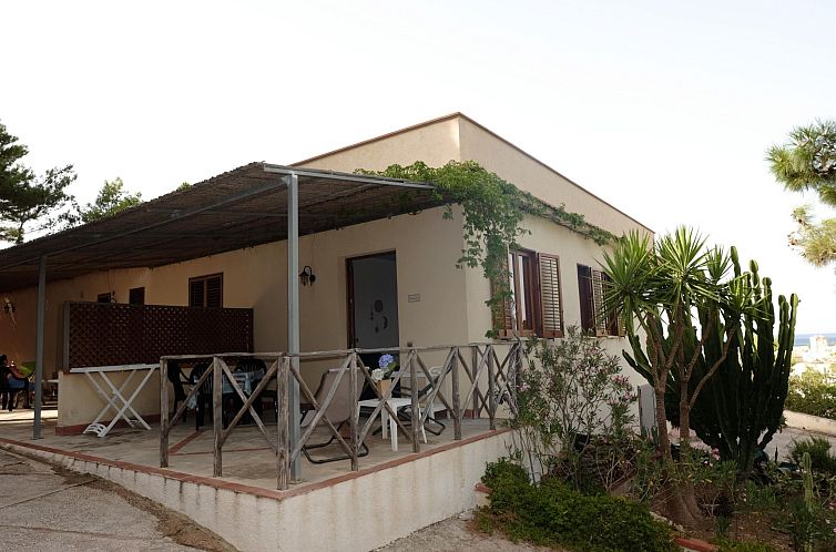Appartement mit Pergola 1